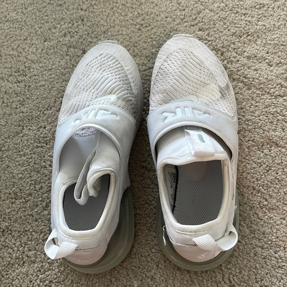 Nike air boys shoes
